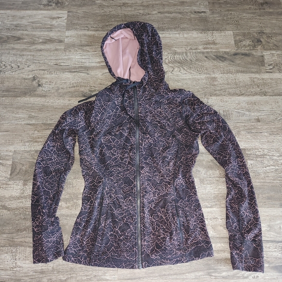 Lululemon Define Jacket - Picture 6 of 8